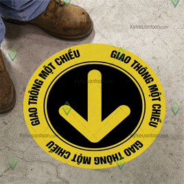 Tấm dán sàn giao thông một chiều