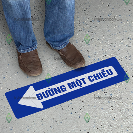 Tấm dán sàn đường một chiều