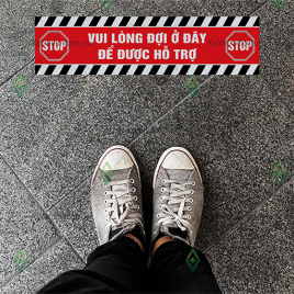 Tấm dán sàn vui lòng đợi ở đây